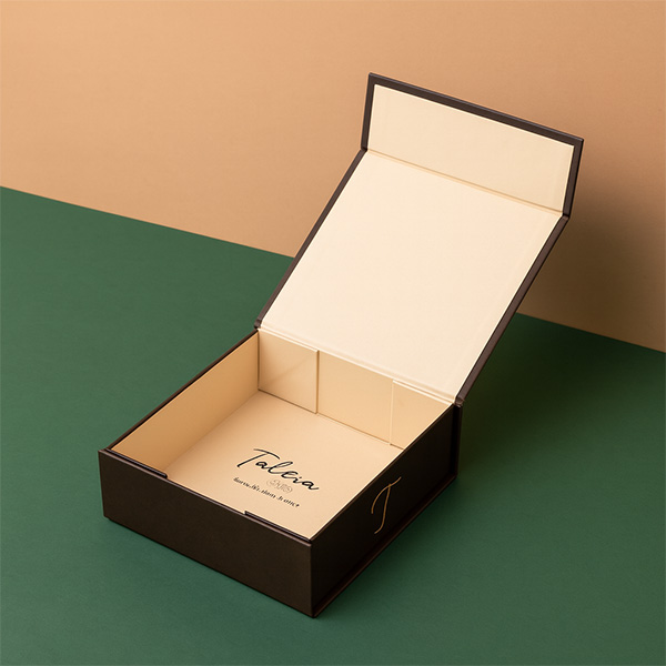 custom-collapsible-rigid- boxes